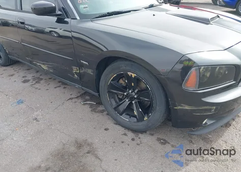 2008 Dodge Charger R/T из США, поврежденный, VIN 2B3KA53H18H199721